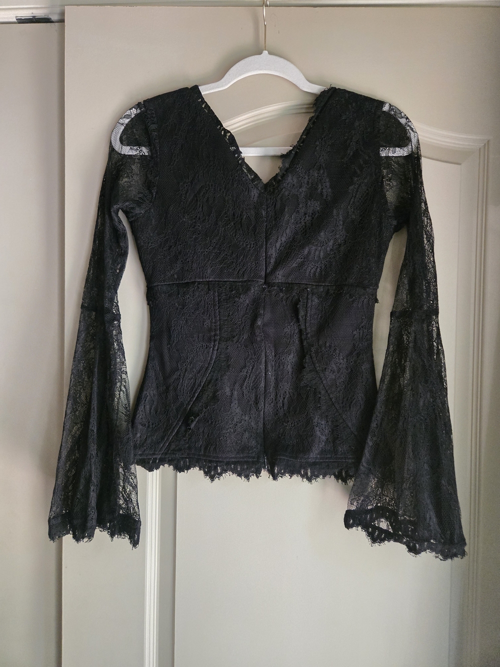Bisou Bisou Black Lace V-Neck Long-Sleeve Blouse - Picture 3 of 3